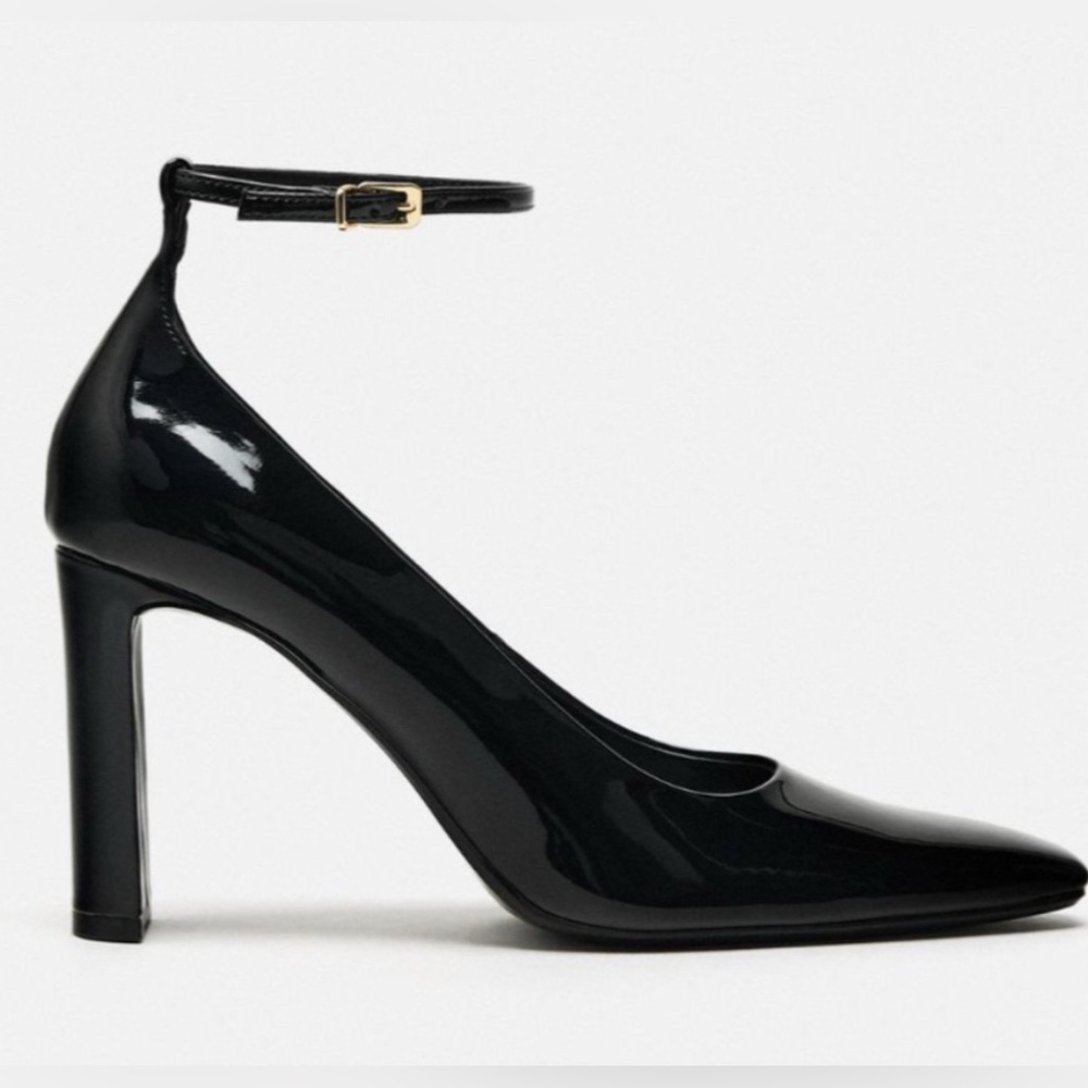 ZARA Patent Heels With Ankle Strap black color size 39